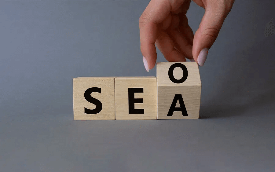 Infographie illustrant le SEO et SEA dans le cadre d'une formation marketing digital à Oujda