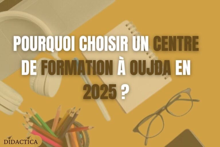 Fournitures scolaires, écouteurs, lunettes et carnet sur fond jaune illustrant l’importance de choisir un centre de formation à Oujda en 2025